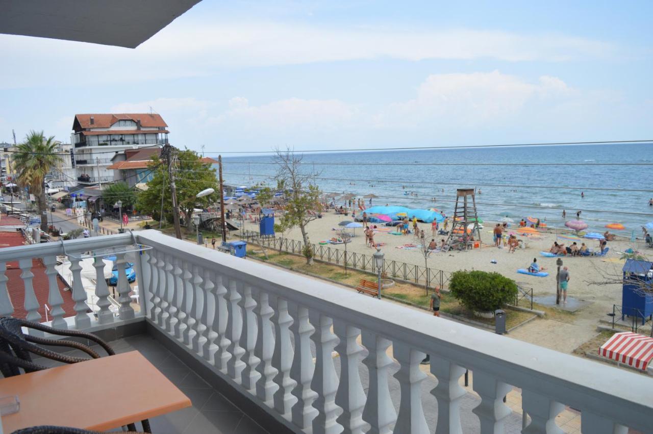 Iliana Hotel Paralia Esterno foto